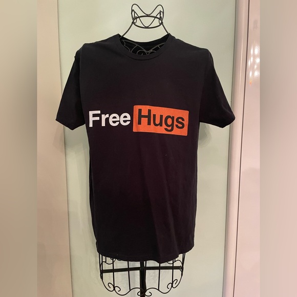 Other - Free Hugs t shirt in black
